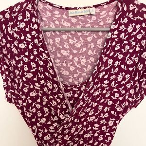 Maman Bebe breastfeeding wrap dress. Size M, maroon floral print